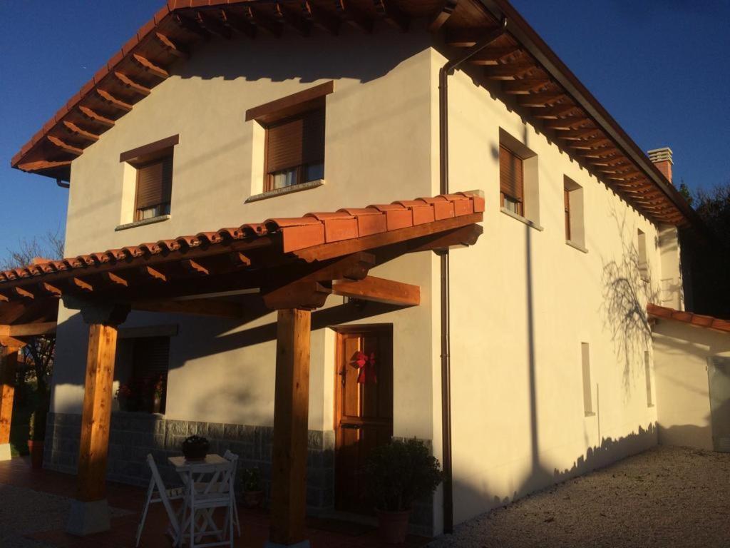 La Llastra De Garana Llanes Kültér fotó